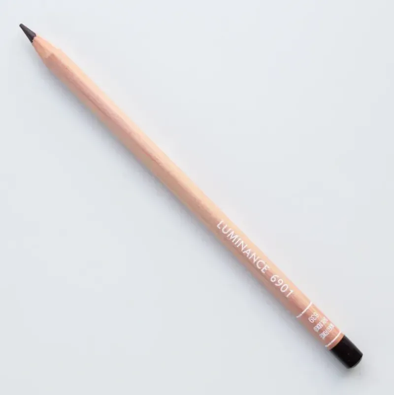 Caran d'Ache Luminance 6901 639 Dark Indigo - Little Painter Art | Exploring the Endless Possibilities of Art| Pigment