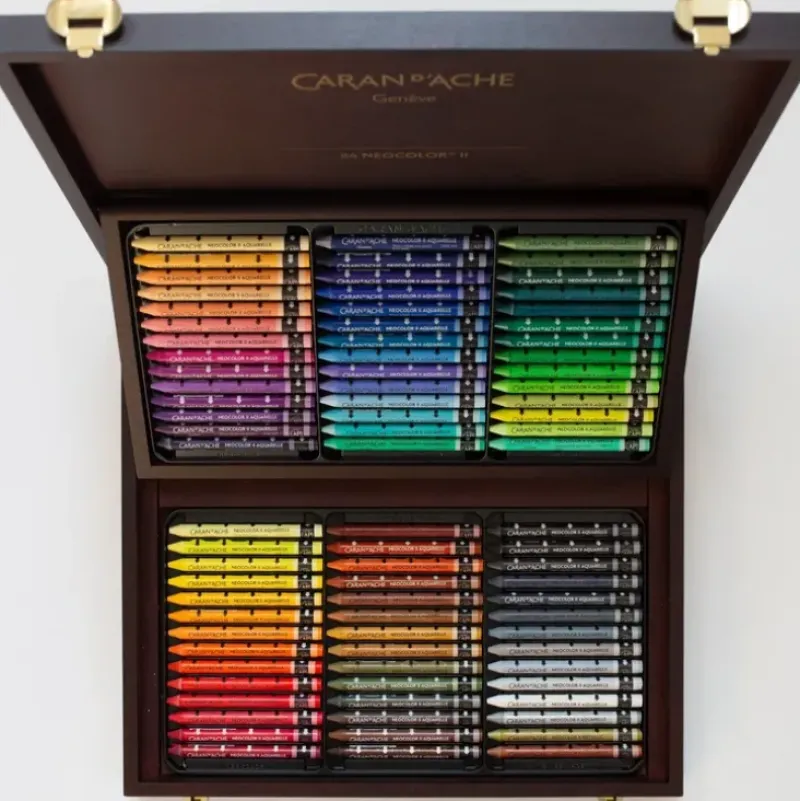 Caran d'Ache Neocolor II Set 84 Houten box - Little Painter Art | Exploring the Endless Possibilities of Art| Shop All