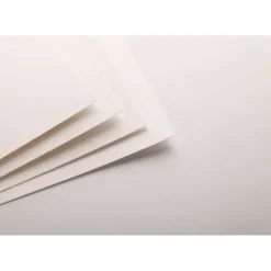 Clairefontaine Pastelmat N3 360g 24x30 wit 12 sheets - Little Painter Art | Exploring the Endless Possibilities of Art| Pigment
