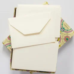 Shop All^Fabriano Medioevalis box met 100 enveloppen 16x21,3cm - Little Painter Art | Exploring the Endless Possibilities of Art
