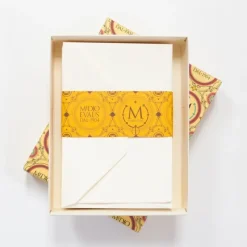 Shop All^Fabriano Medioevalis kartonnnen doos 20 enveloppen & 20 kaarten 260gr/m 11,5x17cm - Little Painter Art | Exploring the Endless Possibilities of Art