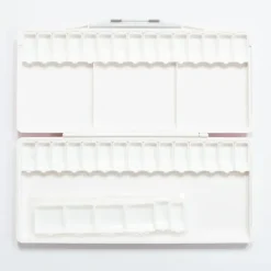 Shop All^Holbein Watercolor palette 30 - Little Painter Art | Exploring the Endless Possibilities of Art