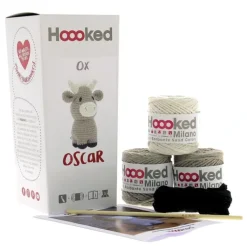 Shop All^Hooked - Oscar Ox Kit - Little Painter Art | Exploring the Endless Possibilities of Art