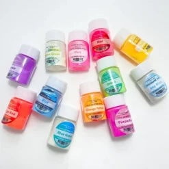 Pigment^Luca Glow-in-the-Dark Colour Pigments for Resin - Little Painter Art | Exploring the Endless Possibilities of Art